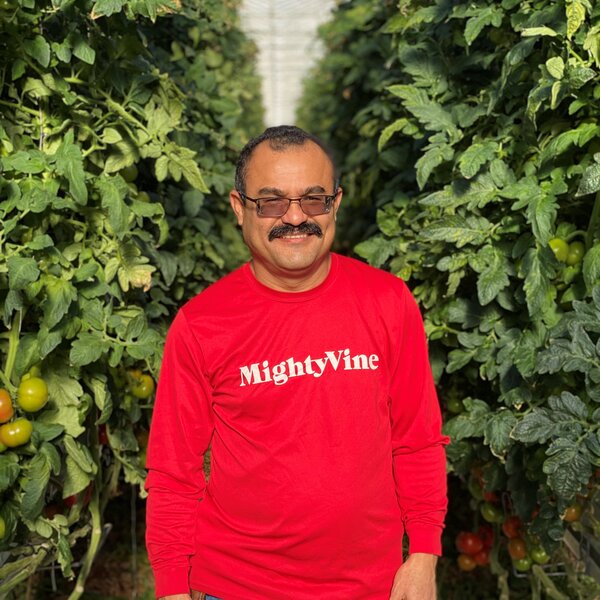 Ruben Vicencio, Crop Manager MightyVine, Illinois, US